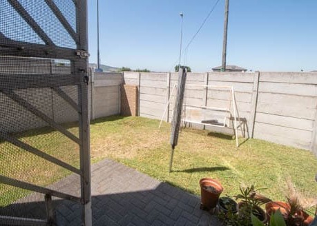 4 Bedroom Property for Sale in Protea Heights Western Cape